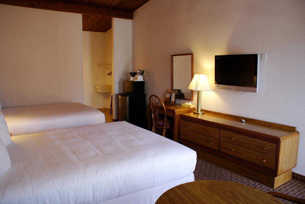 Days Inn Harbor View 샌디에이고 외부 사진