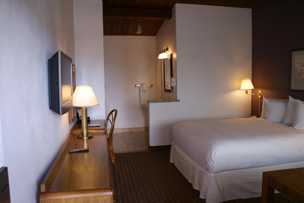 Days Inn Harbor View 샌디에이고 외부 사진