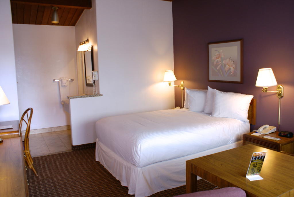 Days Inn Harbor View 샌디에이고 외부 사진