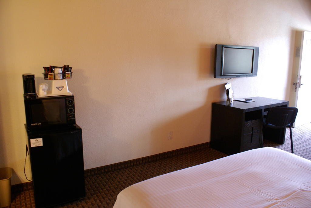 Days Inn Harbor View 샌디에이고 외부 사진